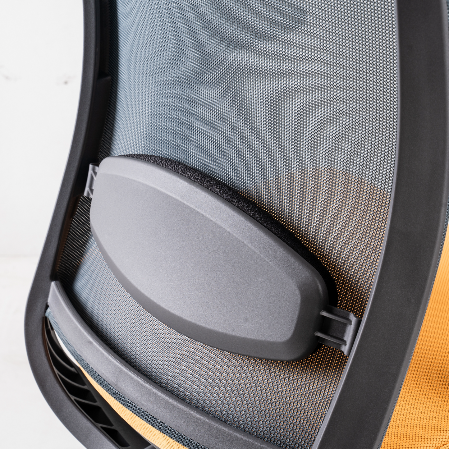 Lumbar Support Pad: Supportive lumbar pad can be easily retrofitted as optional without using common tools.
