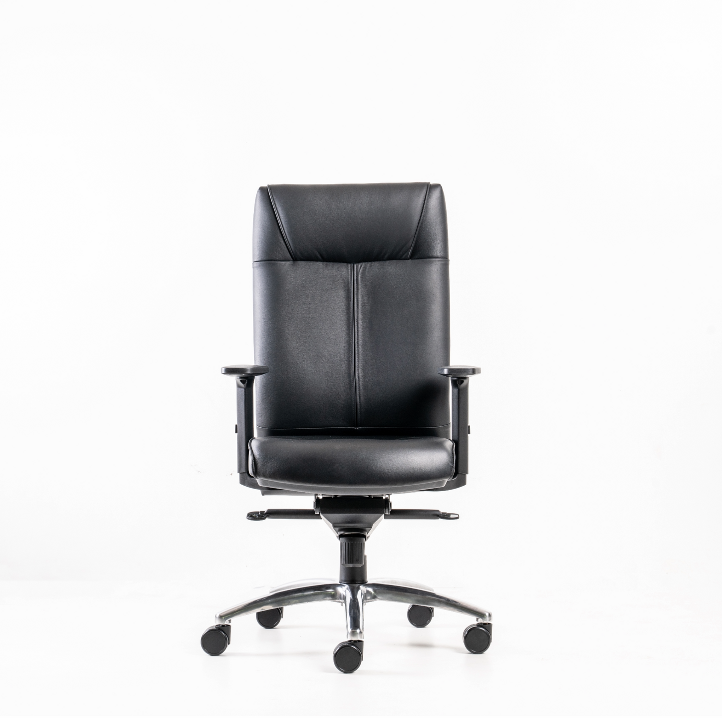 Elegance Appealing: Synchronous provides comfort in seating with various ergonomic features. The mutiple locking synchronized mechanism allows the user to tilt easily from upright to reclined position. Its armrests provide options of height, width, depth and direction adjustment for ensuring optimum support.
