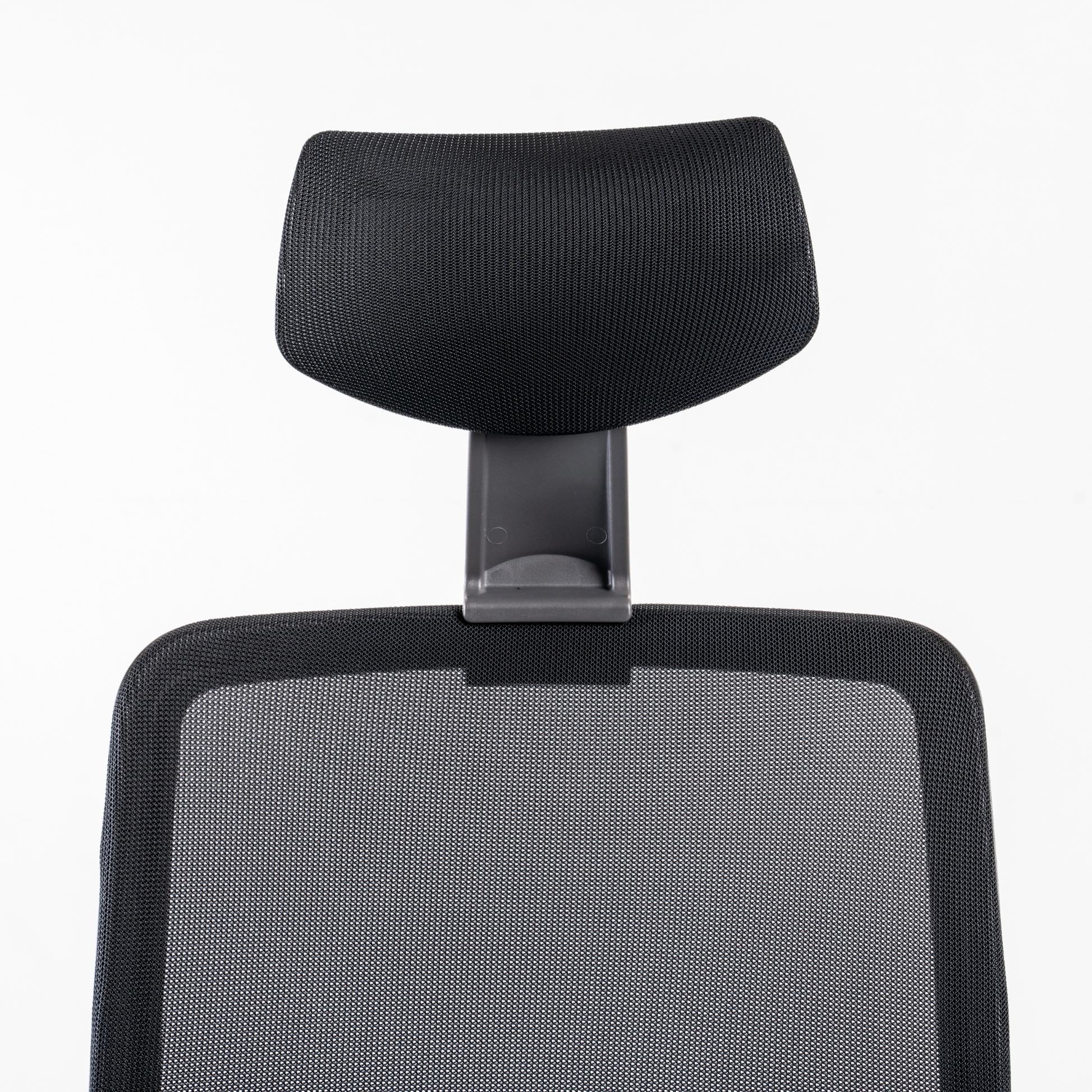 Headrest: A sleek looking headrest can be  easily retrofitted using common tool.