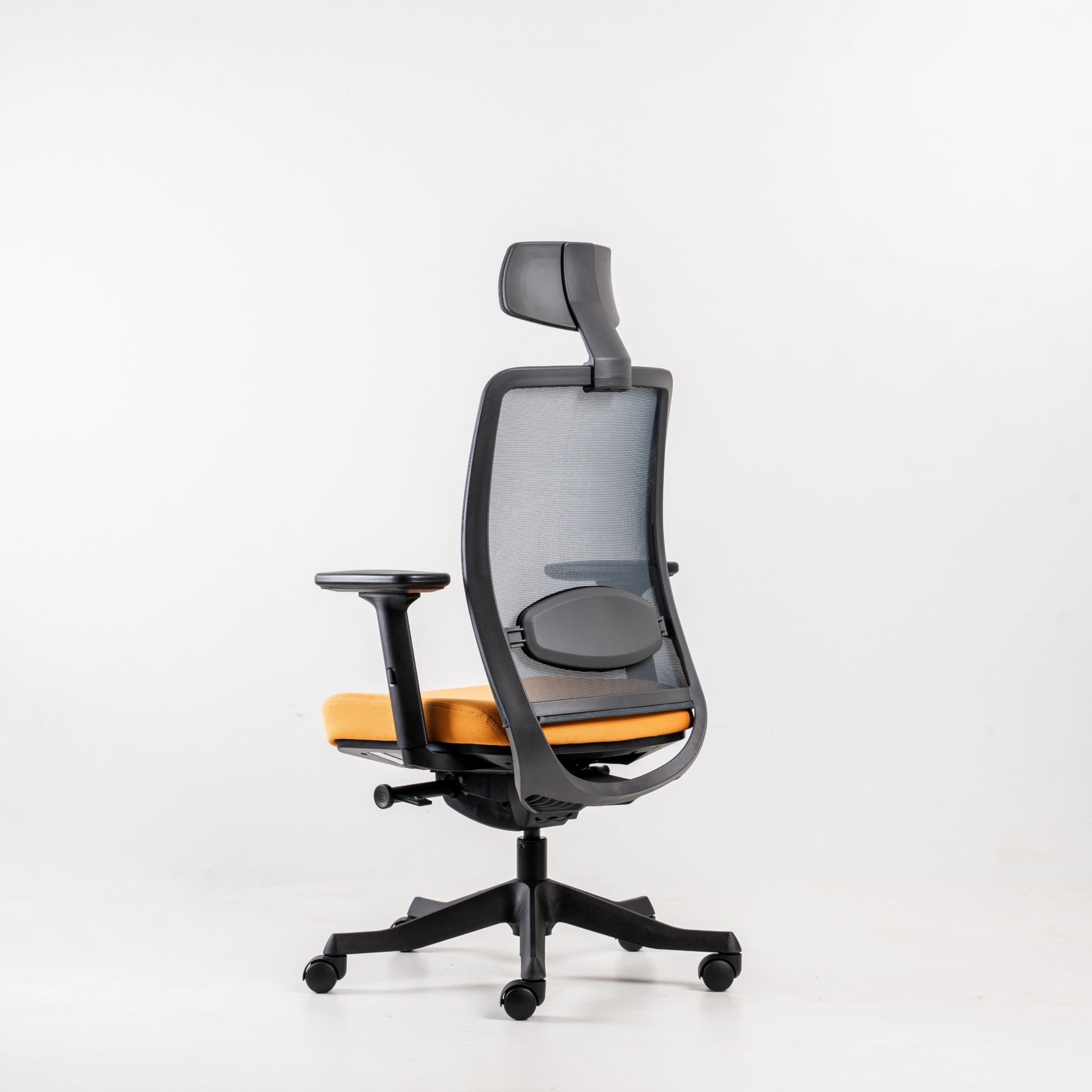 Chair Mechanism: Synchronized mechanism  features 4-position tilt lock, pneumatic  seat height, tilt tension control by side  knob and 2 seat angle positions.