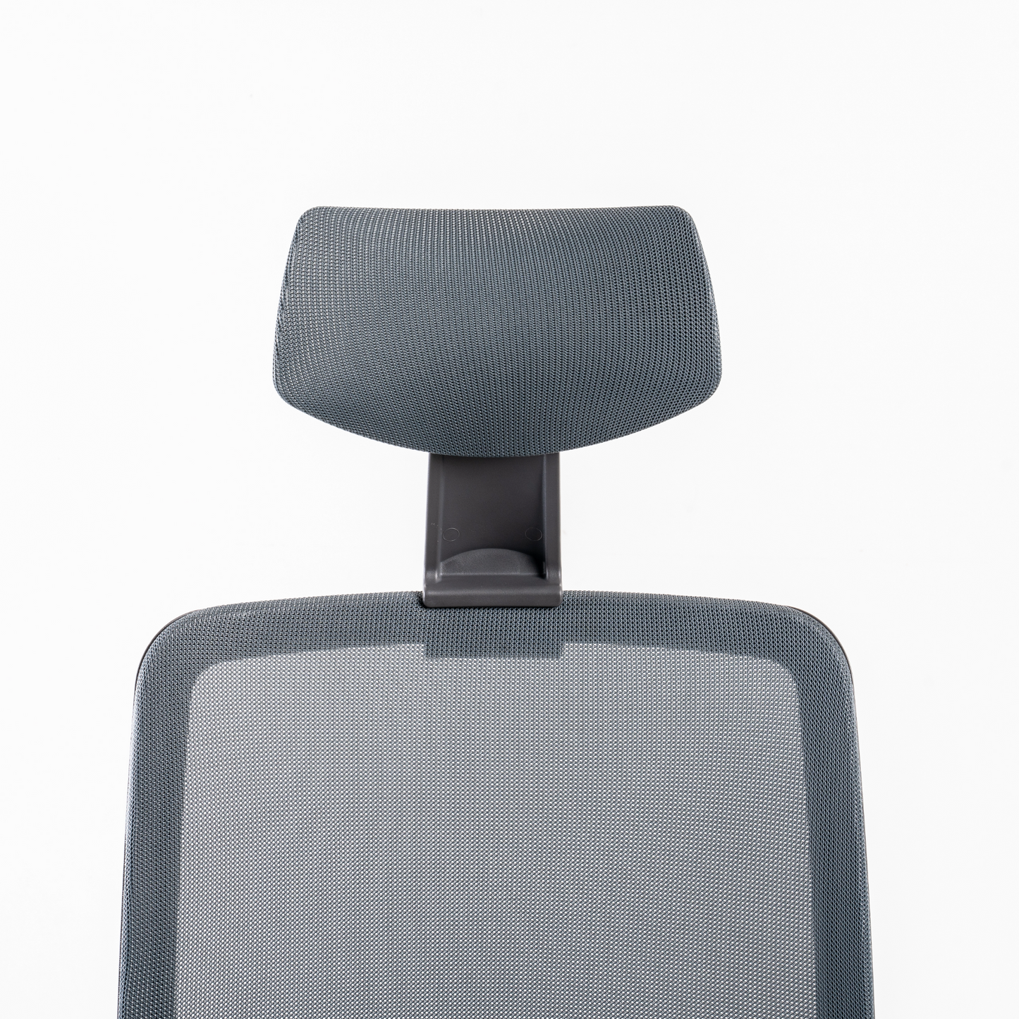 Headrest: A sleek looking headrest can be  easily retrofitted using common tool.