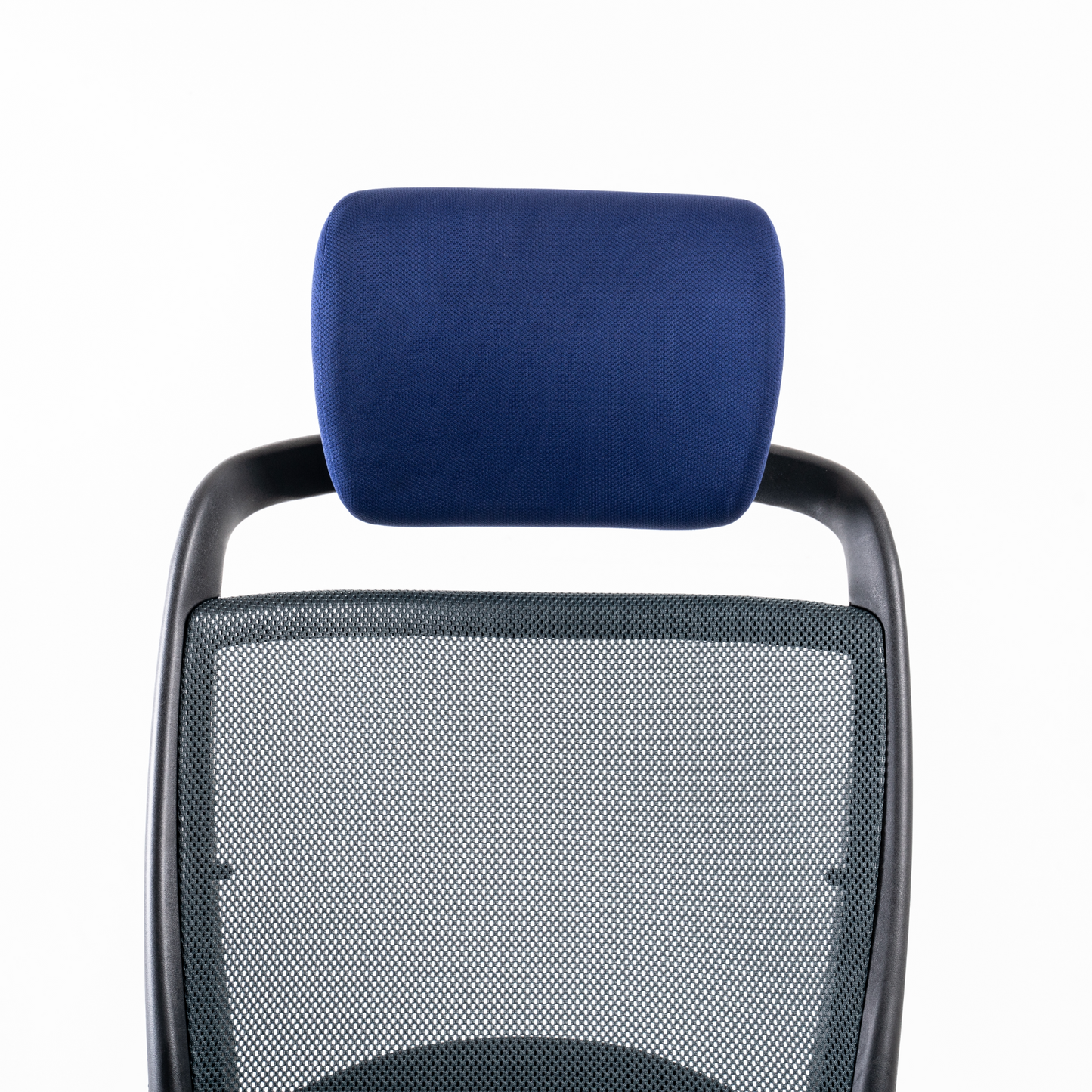 Headrest Cushion Headrest, adjustable for 5cm  in height. Headrest shells in black  polypropylene (100% recyclable).