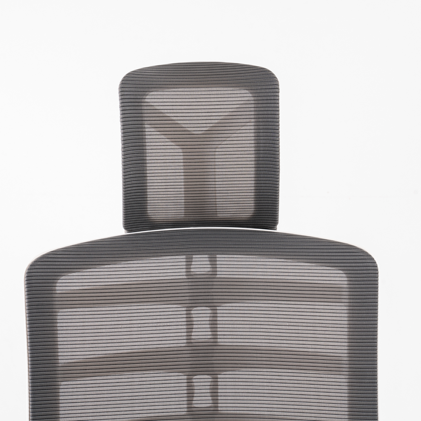 Headrest: Polypropylene (100% recyclable) frame in black or white colour option. Polyelastomer/Nylon/ Polyester mesh in Jet grey colour.